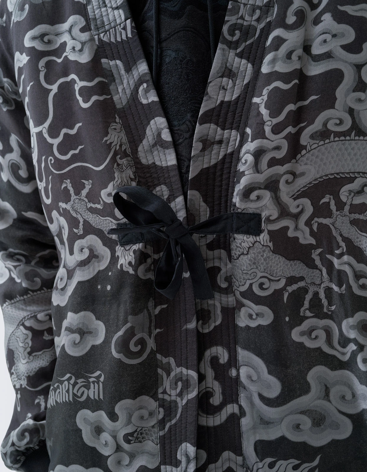 Maharishi 5027 30th Anniversary Reversible Kimono Black 5 Maharishi 5027 30th Anniversary Reversible Kimono Black - Image 5