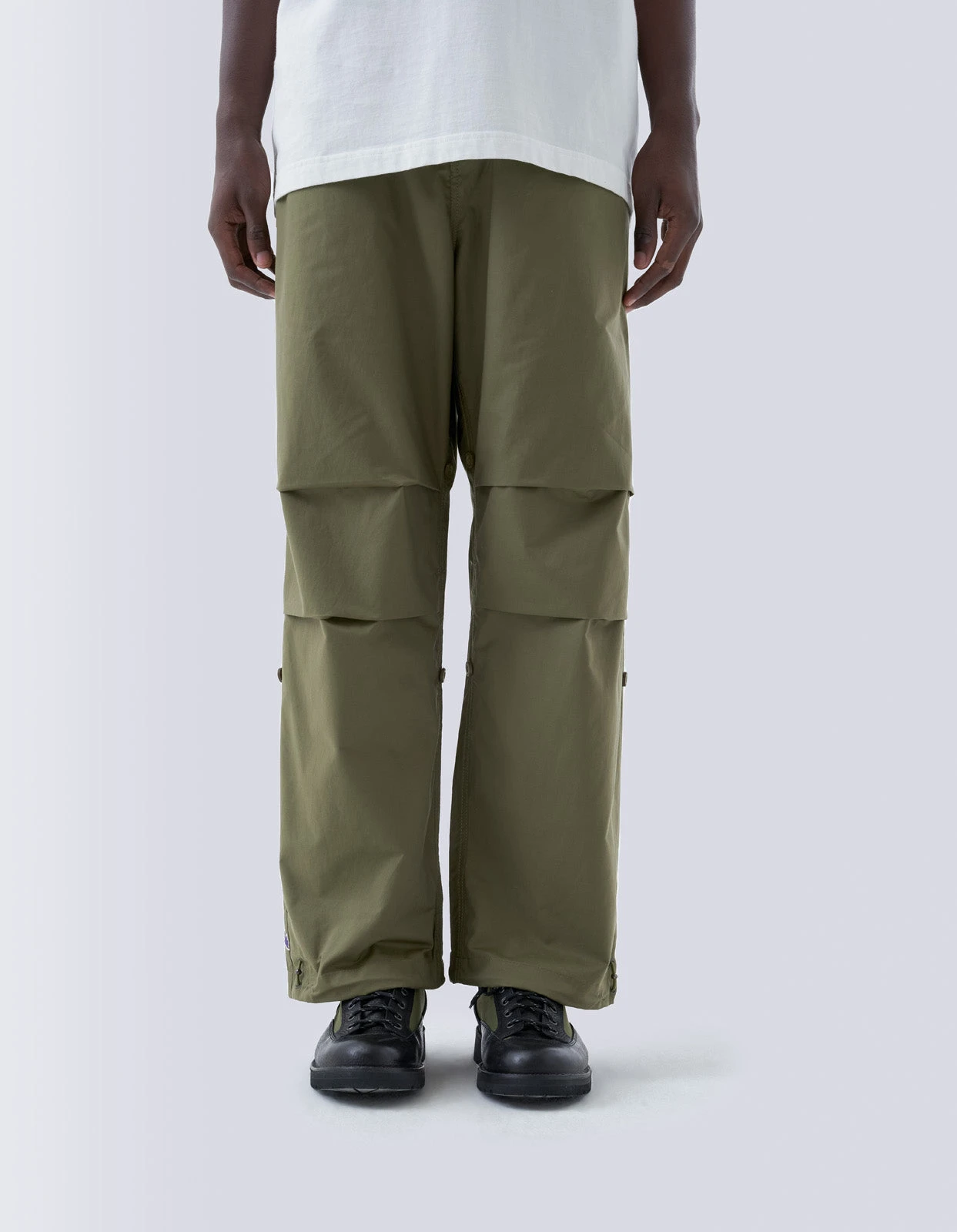 5123 Pez Dispenser Loose Snopants® · Maharishi X Jean-Michel Basquiat Olive 4 5123 Pez Dispenser Loose Snopants® · Maharishi X Jean-Michel Basquiat Olive - Image 4