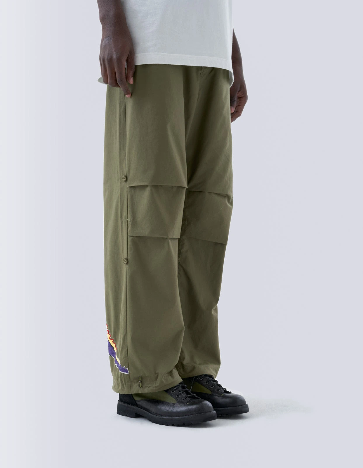 5123 Pez Dispenser Loose Snopants® · Maharishi X Jean-Michel Basquiat Olive 3 5123 Pez Dispenser Loose Snopants® · Maharishi X Jean-Michel Basquiat Olive - Image 3