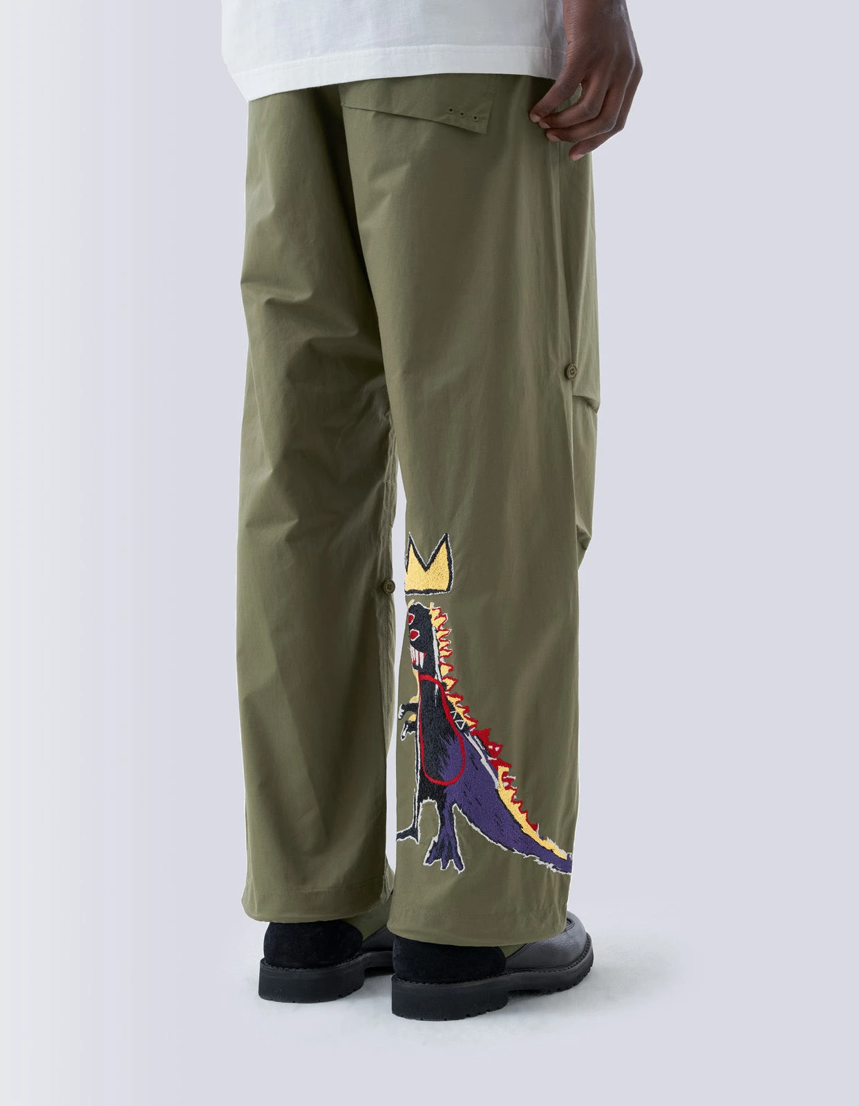 5123 Pez Dispenser Loose Snopants® · Maharishi X Jean-Michel Basquiat Olive 2 5123 Pez Dispenser Loose Snopants® · Maharishi X Jean-Michel Basquiat Olive - Image 2