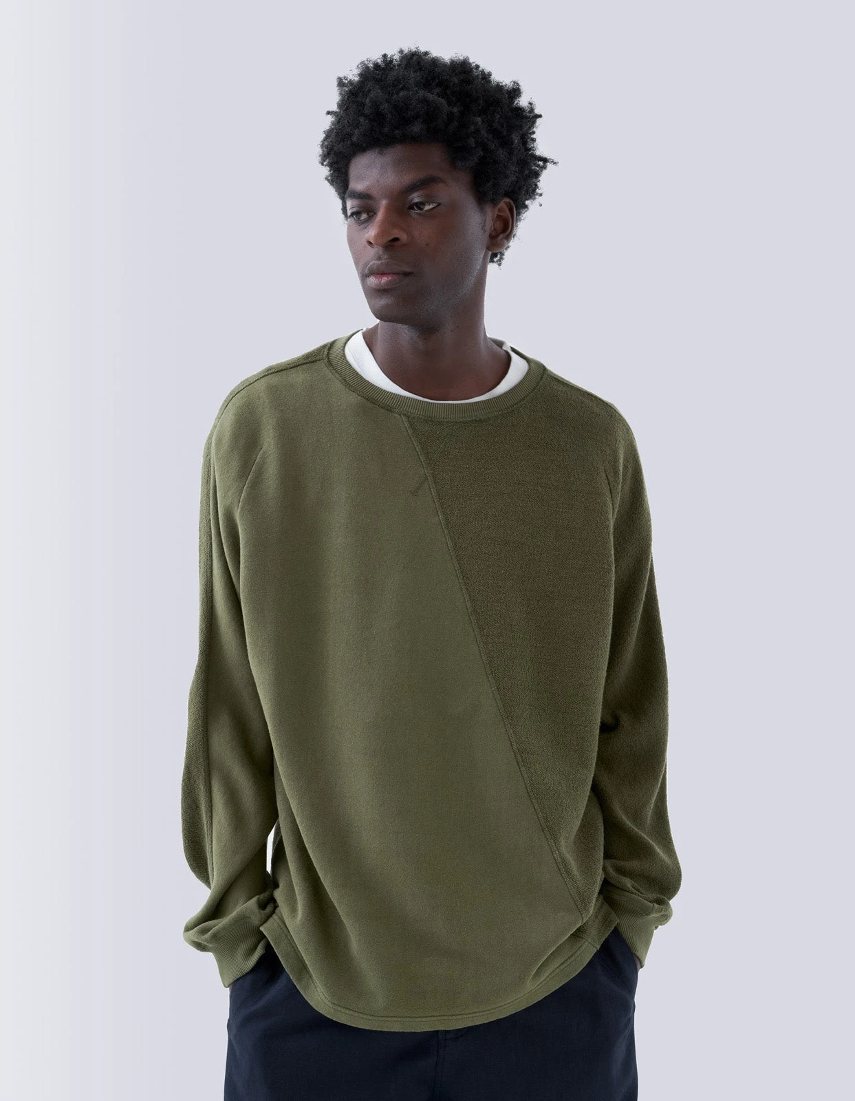 Maharishi 5001 Kesagiri Hemp Crew Sweat Olive OG-107F 2 Maharishi 5001 Kesagiri Hemp Crew Sweat Olive OG-107F - Image 2