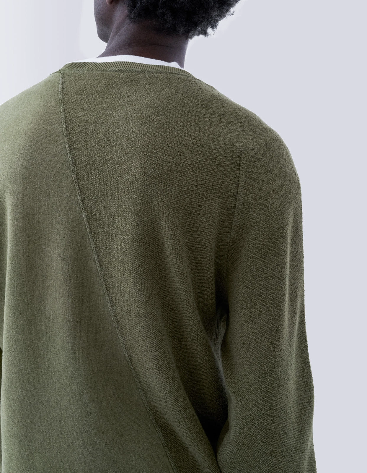 Maharishi 5001 Kesagiri Hemp Crew Sweat Olive OG-107F 4 Maharishi 5001 Kesagiri Hemp Crew Sweat Olive OG-107F - Image 4