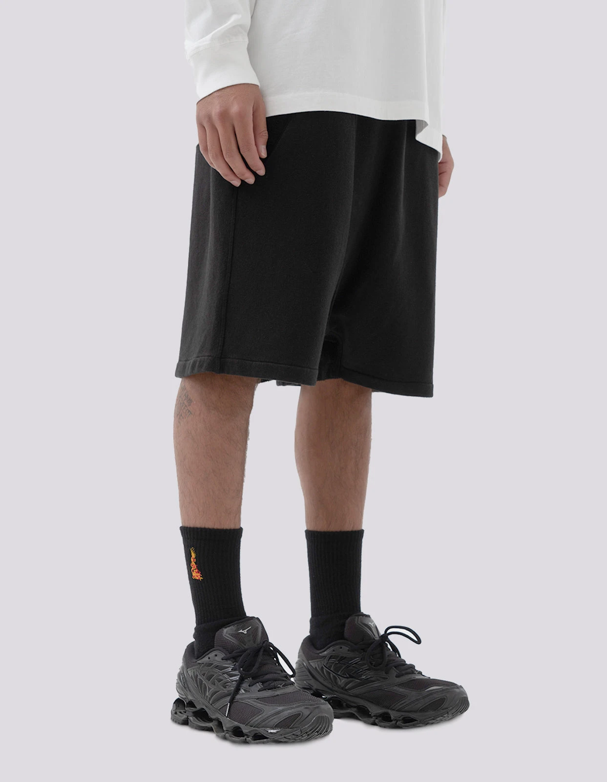 Maharishi 5004 Kesagiri Hemp Sweat Shorts Black BLK-108F 3 Maharishi 5004 Kesagiri Hemp Sweat Shorts Black BLK-108F - Image 3