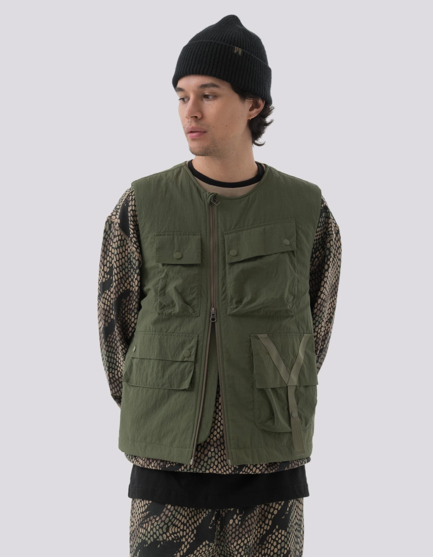 Maharishi 5038 Veg Dyed Tech Cargo Vest Olive 2 Maharishi 5038 Veg Dyed Tech Cargo Vest Olive - Image 2