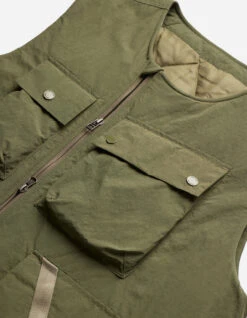Maharishi 5038 Veg Dyed Tech Cargo Vest Olive 18 Maharishi 5038 Veg Dyed Tech Cargo Vest Olive -Maharishi Shop 5038 olive 40 Green