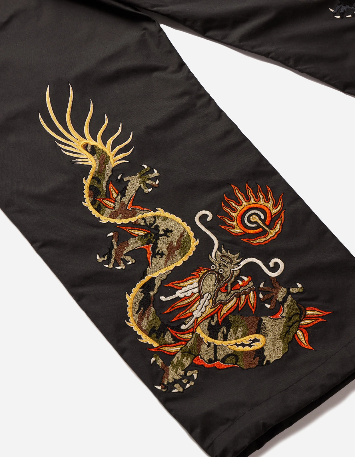 Maharishi 5064 Double Dragons Loose Snopants Black 6 Maharishi 5064 Double Dragons Loose Snopants Black - Image 6