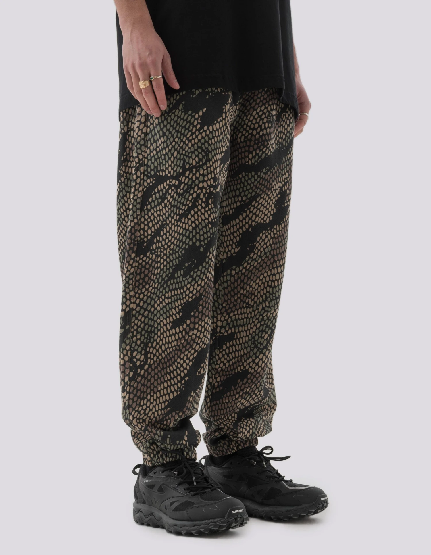 Maharishi 5068 Organic Camo Sweatpants Woodland 3 Maharishi 5068 Organic Camo Sweatpants Woodland - Image 3