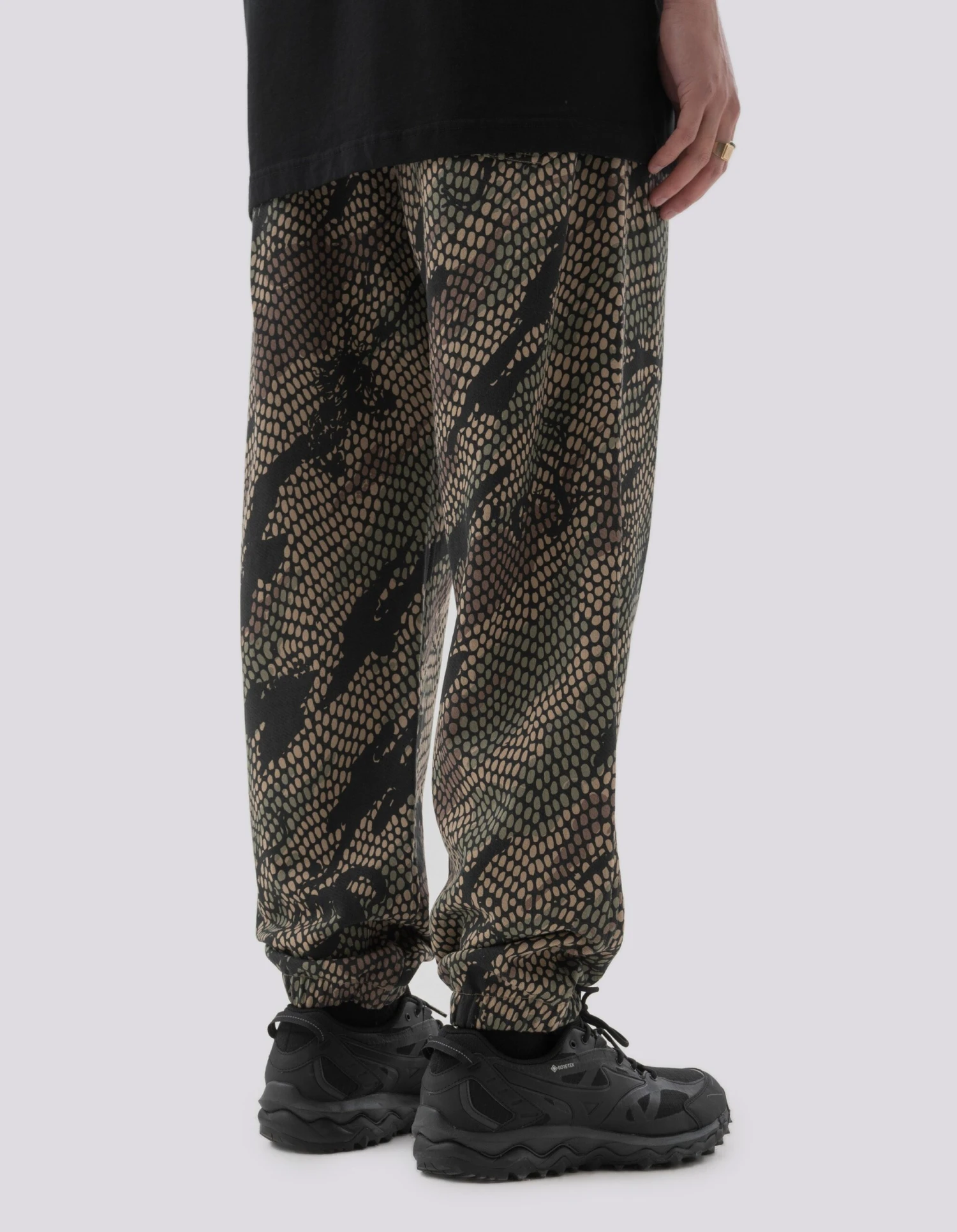 Maharishi 5068 Organic Camo Sweatpants Woodland 4 Maharishi 5068 Organic Camo Sweatpants Woodland - Image 4