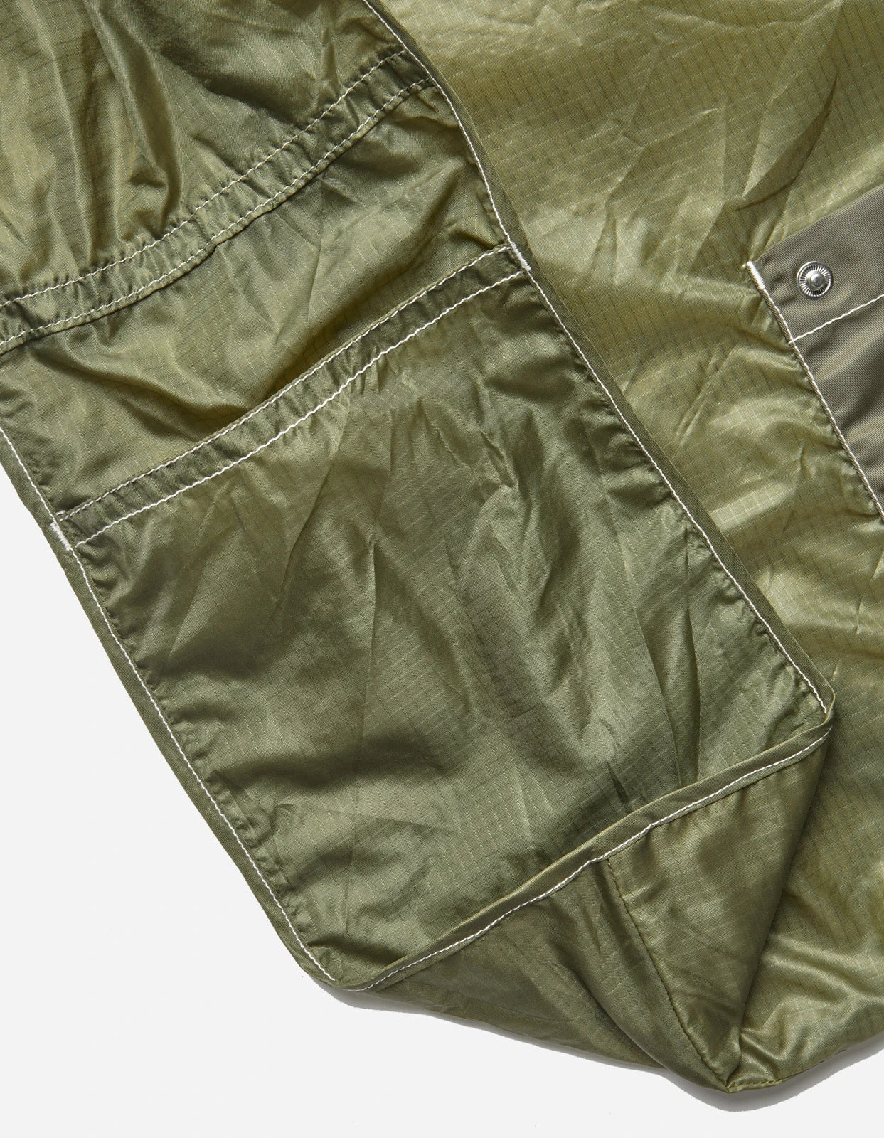 Maharishi 5073 Upcycled Rollaway Shopping Bag Olive 4 Maharishi 5073 Upcycled Rollaway Shopping Bag Olive - Image 4