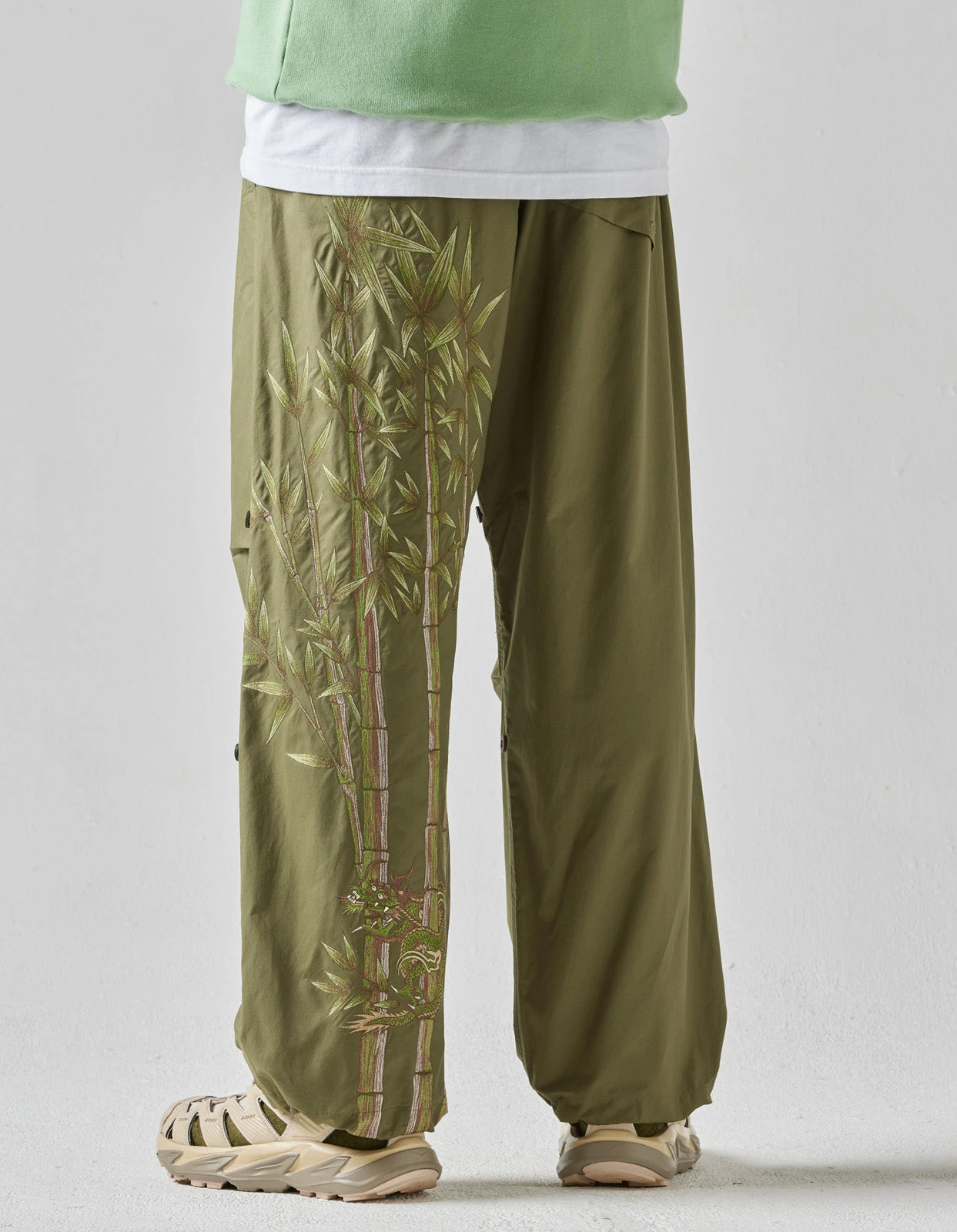 Maharishi 5076 Dragon Bamboo Loose Snopants Olive OG-107F 2 Maharishi 5076 Dragon Bamboo Loose Snopants Olive OG-107F - Image 2