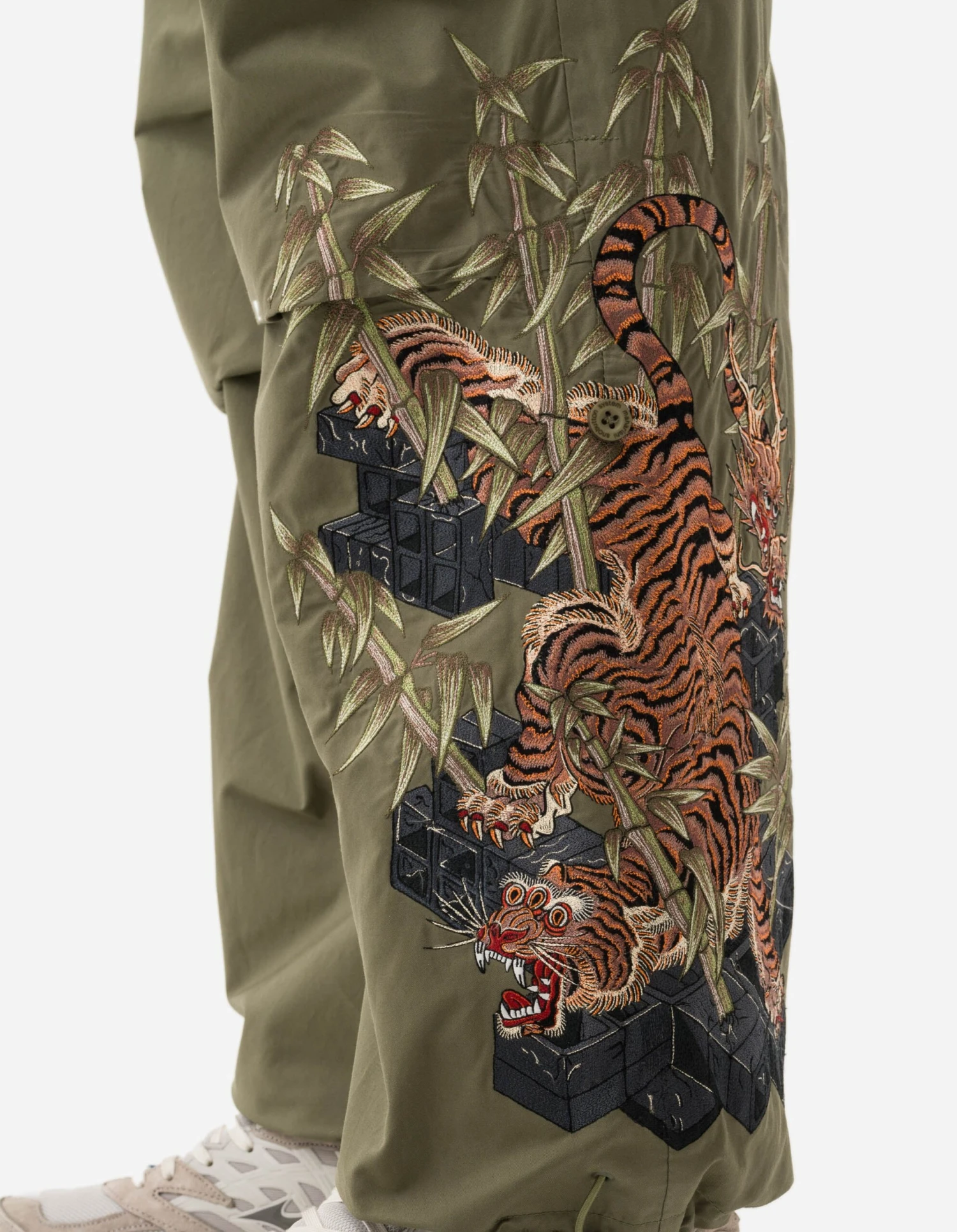 Maharishi 5098 Take Tora Loose Snopants Olive OG-107F 6 Maharishi 5098 Take Tora Loose Snopants Olive OG-107F - Image 6