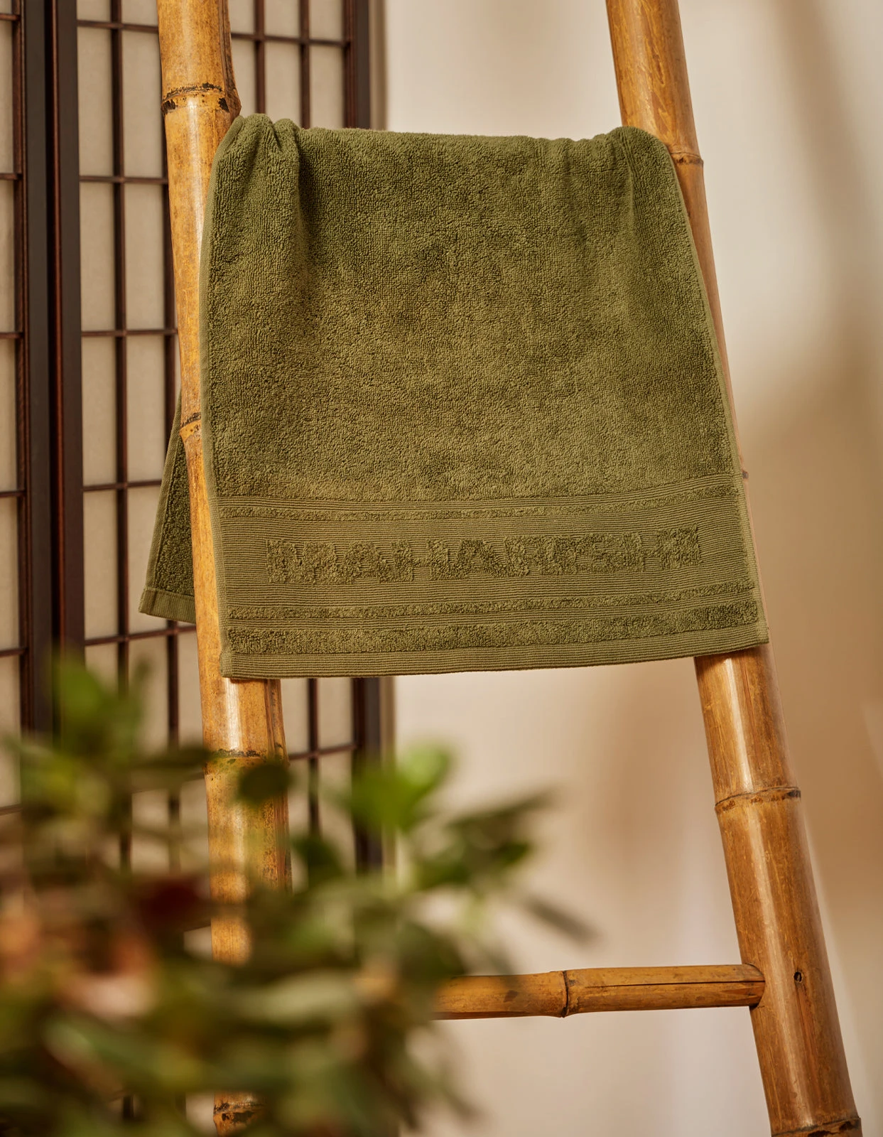 Maharishi 9369 Towel 40 X 80cm · Organic Cotton Olive 3 Maharishi 9369 Towel 40 X 80cm · Organic Cotton Olive - Image 3