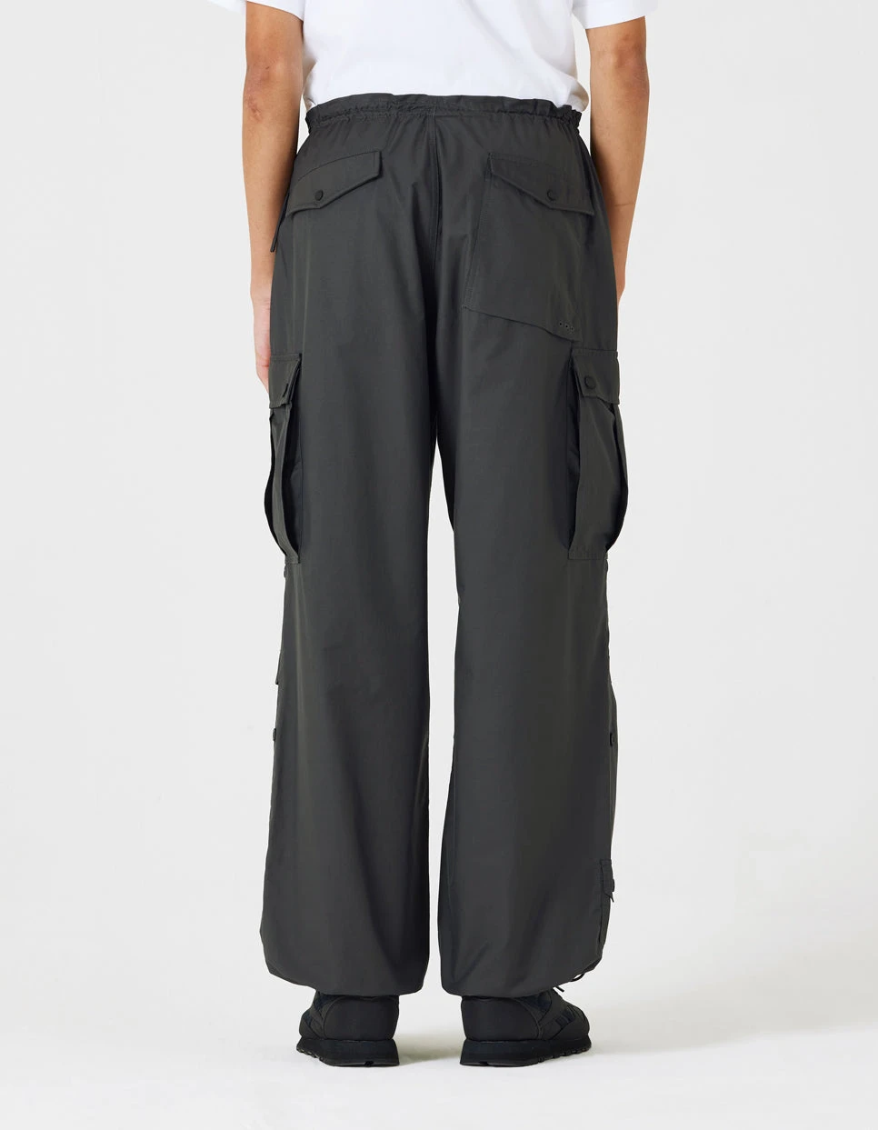 Maharishi 4035 Original Cargo Loose Snopants® Charcoal 4 Maharishi 4035 Original Cargo Loose Snopants® Charcoal - Image 4