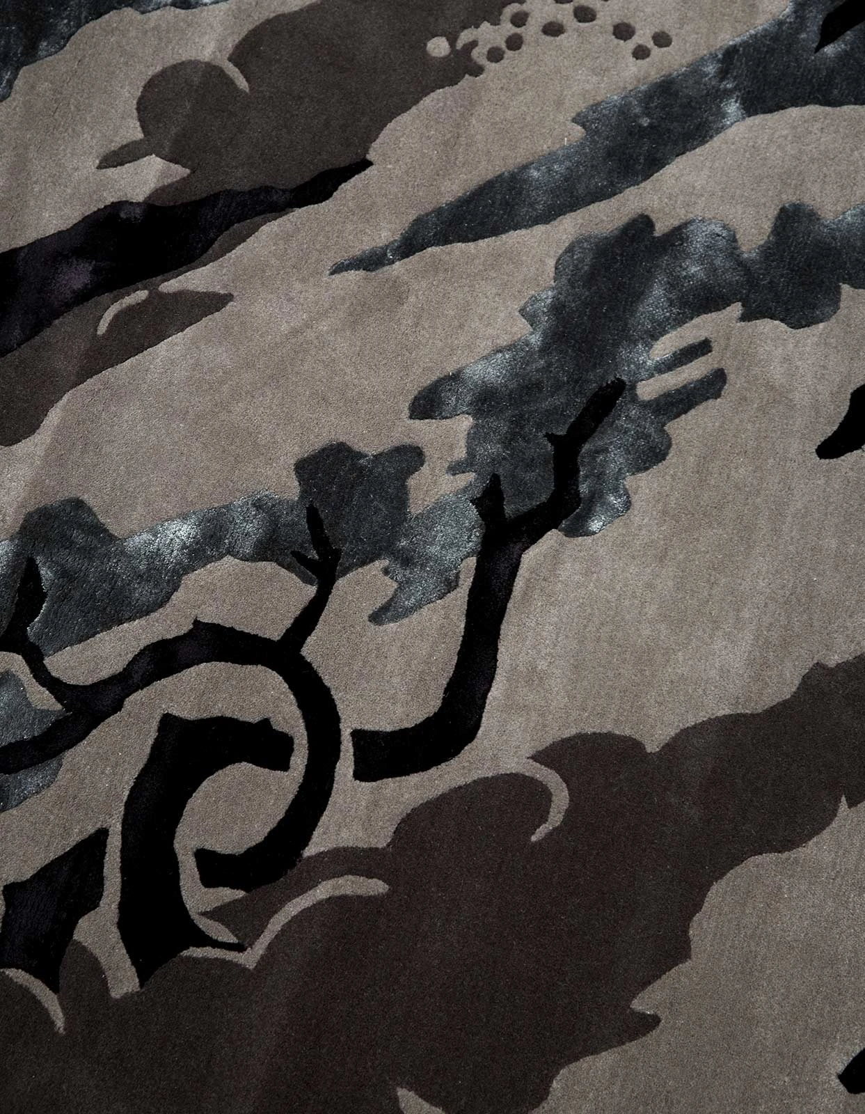 Maharishi 2158 DPM: Bonsai Forest Rug Large Night 6 Maharishi 2158 DPM: Bonsai Forest Rug Large Night - Image 6