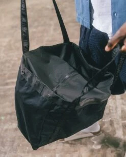 Maharishi 5046 WR Stand Utility Tote Bag Black 13 Maharishi 5046 WR Stand Utility Tote Bag Black -Maharishi Shop SummerEditRushes 1 38