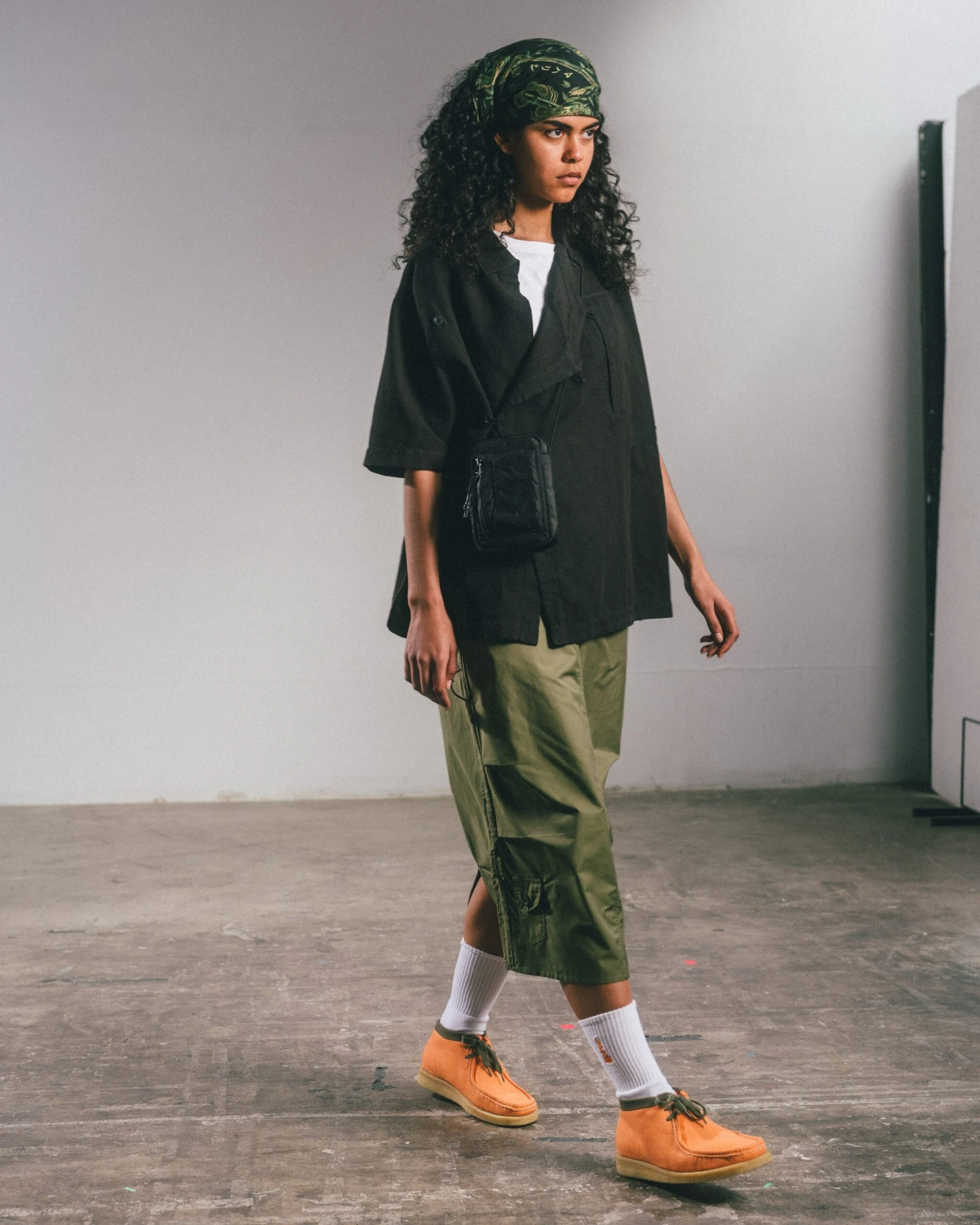 Maharishi 5120 Hemp Asym Monk Shirt Black 10 Maharishi 5120 Hemp Asym Monk Shirt Black - Image 10