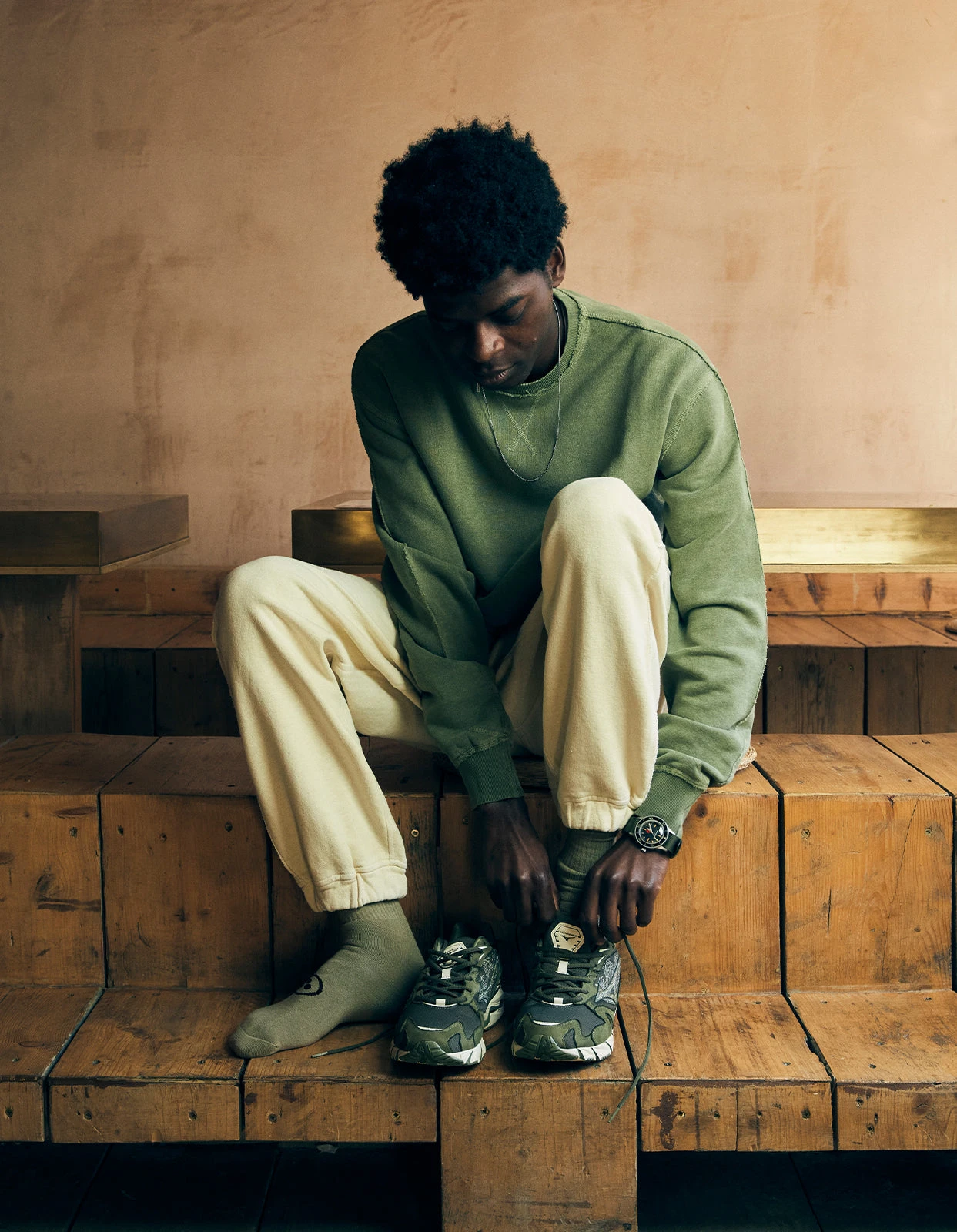 Maharishi 9891 MILTYPE Peace Tabi Sports Socks · 3 Pack Black/Olive/White 2 Maharishi 9891 MILTYPE Peace Tabi Sports Socks · 3 Pack Black/Olive/White - Image 2