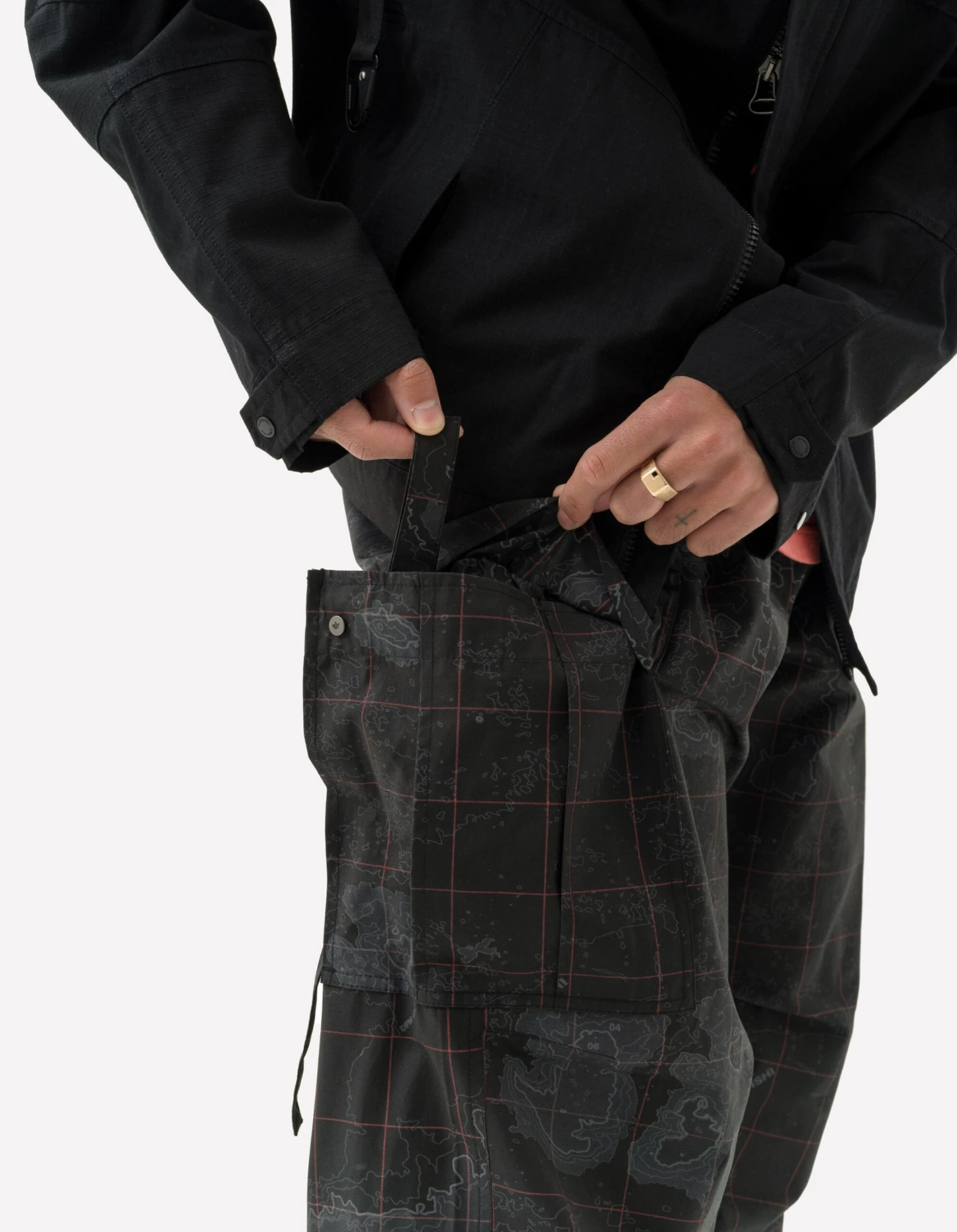 Maharishi 5224 Contour Cargo Trek Pants Subdued Night 10 Maharishi 5224 Contour Cargo Trek Pants Subdued Night - Image 10