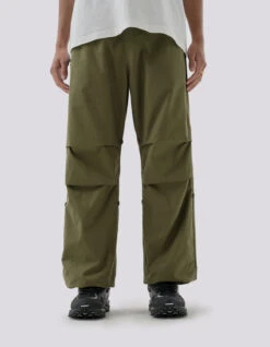 Maharishi 5246 Tour Dragon Map Loose Snopants Olive OG-107F 19 Maharishi 5246 Tour Dragon Map Loose Snopants Olive OG-107F -Maharishi Shop pre aw24 31 october 021123 2403
