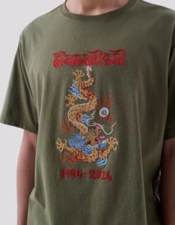 Maharishi 5017 Descending Dragon T-Shirt Olive 14 Maharishi 5017 Descending Dragon T-Shirt Olive -Maharishi Shop ss24553 5477 5806c3d3 c852 456f bf1d 19b73bea724f