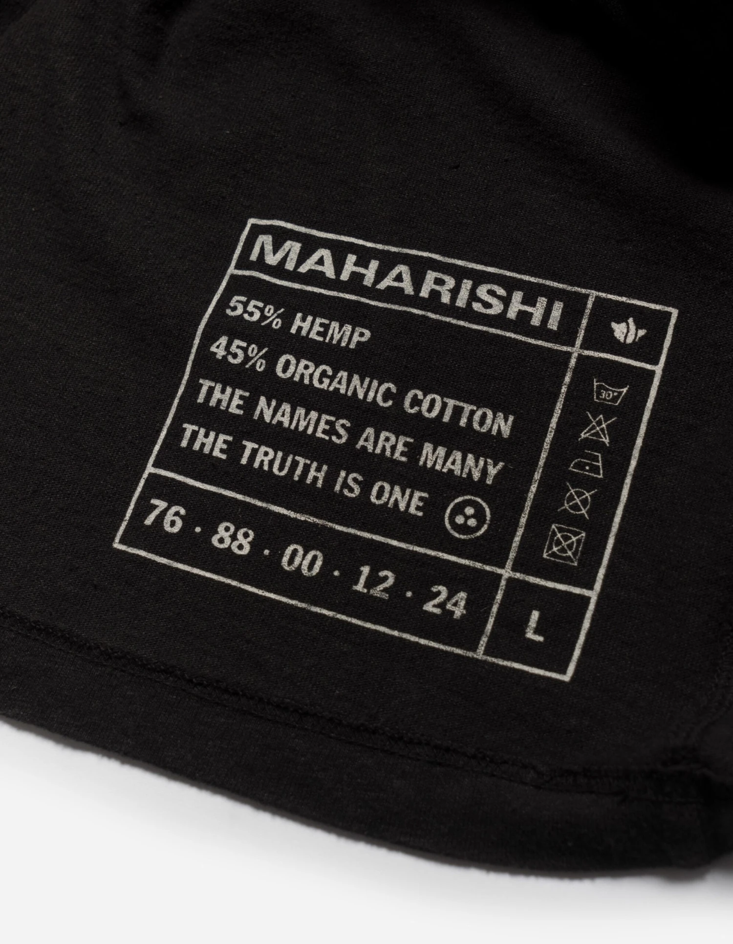 Maharishi 5000 Kesagiri Hemp Oversized T-Shirt Black BLK-108F 9 Maharishi 5000 Kesagiri Hemp Oversized T-Shirt Black BLK-108F - Image 9