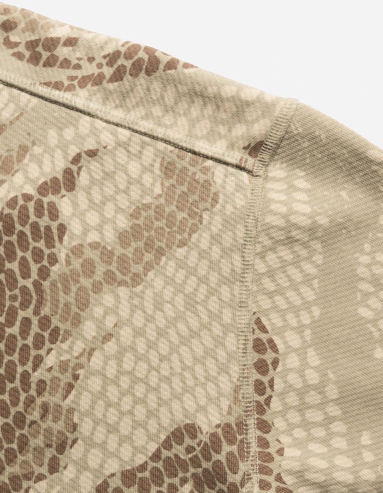 Maharishi 5067 Organic Camo Crew Sweat Desert 9 Maharishi 5067 Organic Camo Crew Sweat Desert - Image 9