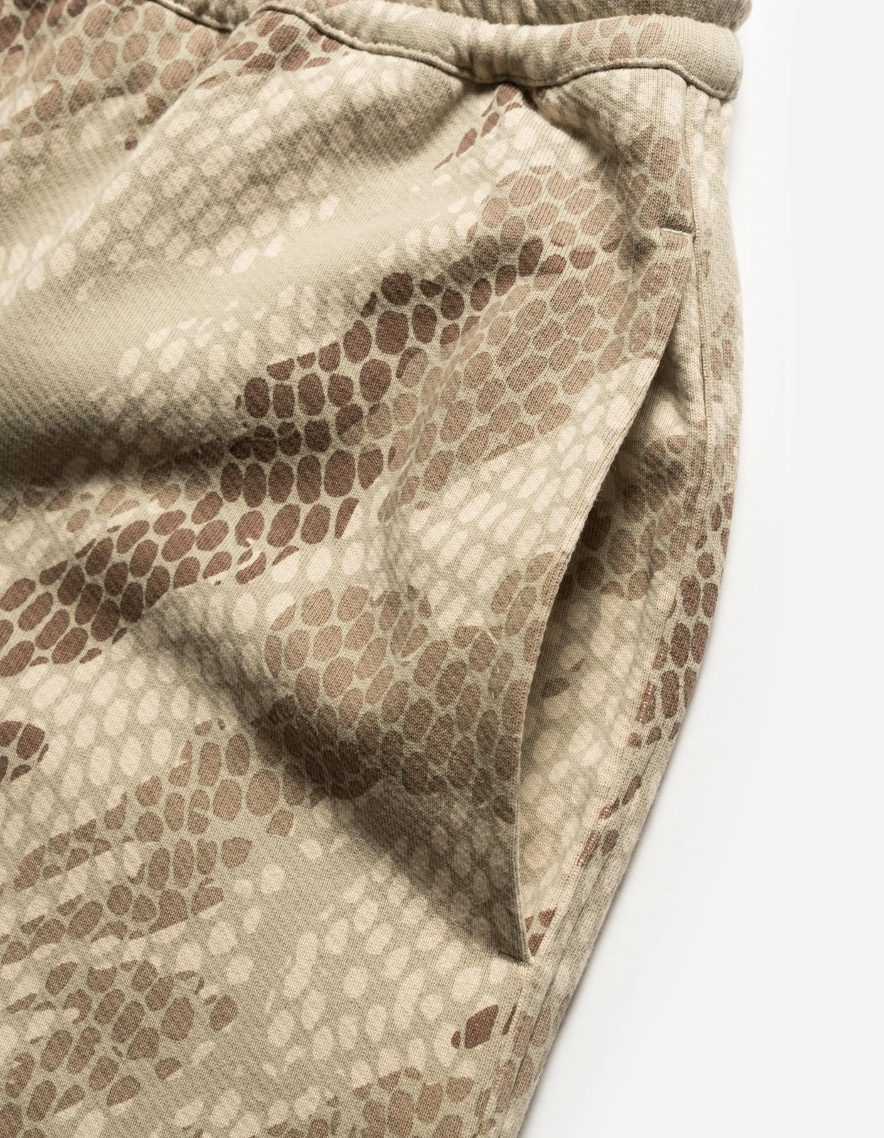 Maharishi 5068 Organic Camo Sweatpants Desert 7 Maharishi 5068 Organic Camo Sweatpants Desert - Image 7