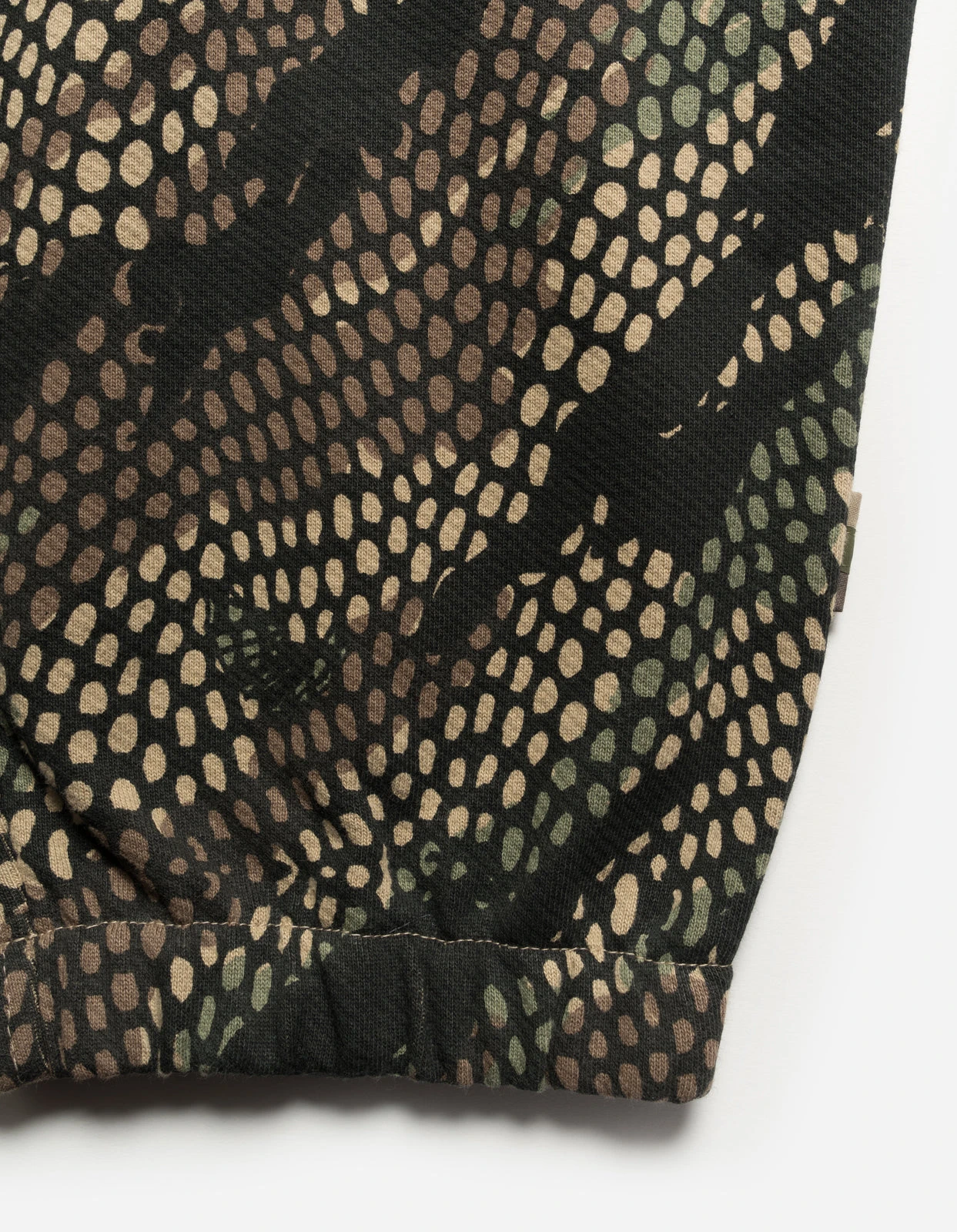 Maharishi 5068 Organic Camo Sweatpants Woodland 9 Maharishi 5068 Organic Camo Sweatpants Woodland - Image 9